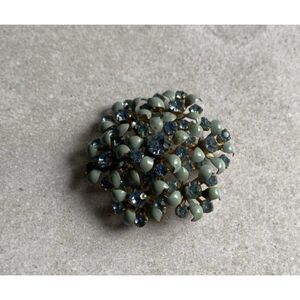 Vintage Green Faux Pearl Cluster Brooch Pen 1 3/4”